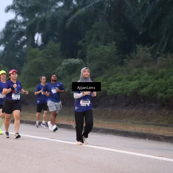 Runner Photo 7376316