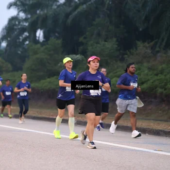 Runner Photo 7376335