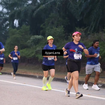 Runner Photo 7376337