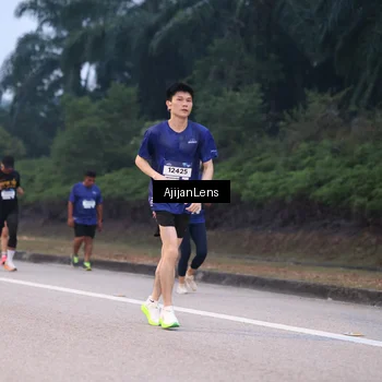 Runner Photo 7376347