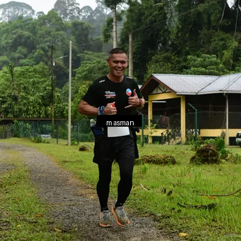Runner Photo 7376363