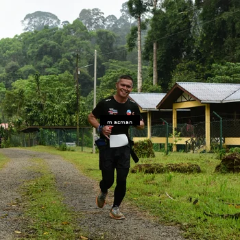 Runner Photo 7376367