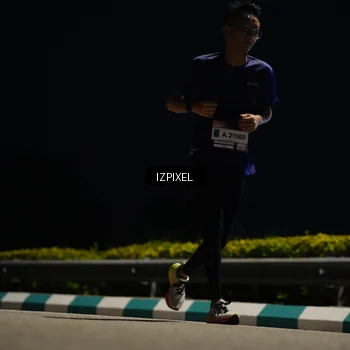 Runner Photo 7376405