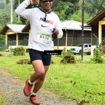 Runner Photo 7376461