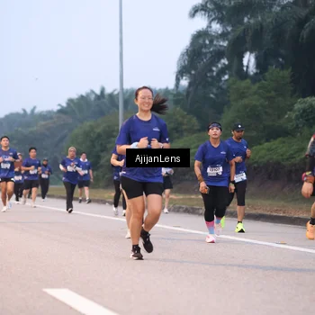 Runner Photo 7376468