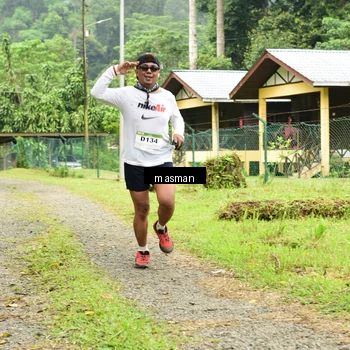 Runner Photo 7376471