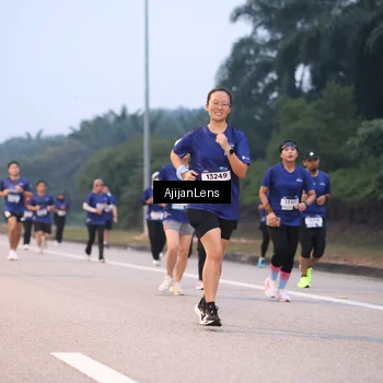 Runner Photo 7376472