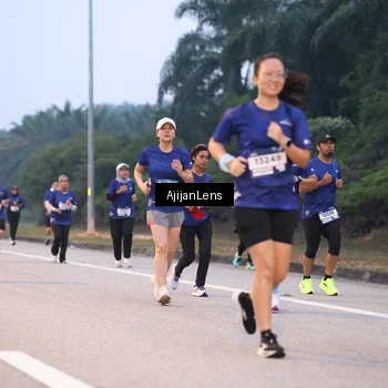 Runner Photo 7376479