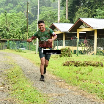 Runner Photo 7376499