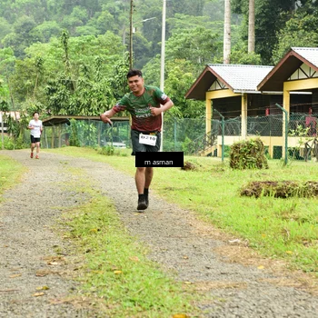 Runner Photo 7376500