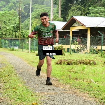 Runner Photo 7376502