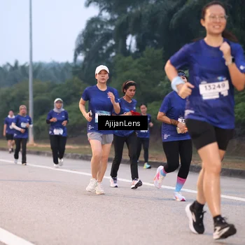 Runner Photo 7376512