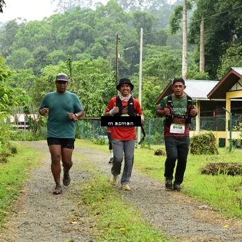 Runner Photo 7376530