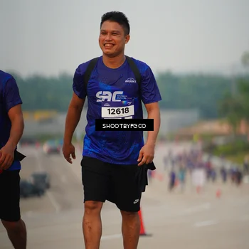 Runner Photo 7376534