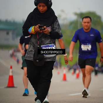 Runner Photo 7376590