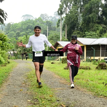 Runner Photo 7376605