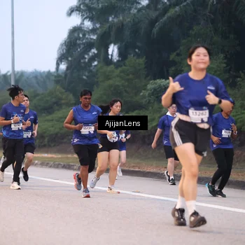 Runner Photo 7376682