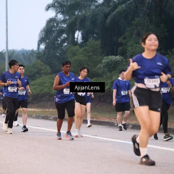 Runner Photo 7376684