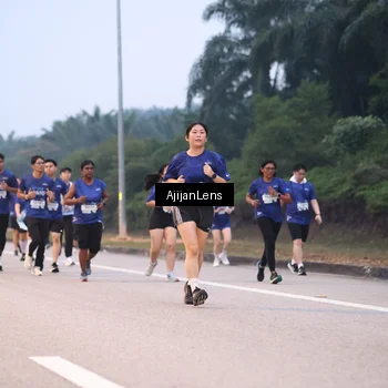 Runner Photo 7376693