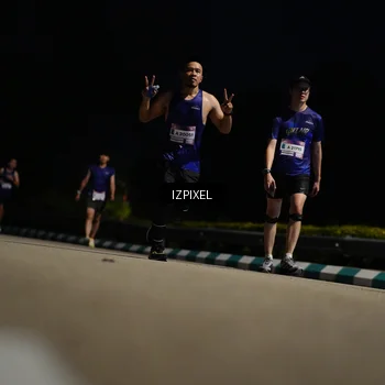 Runner Photo 7376694