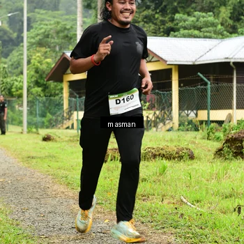 Runner Photo 7376695