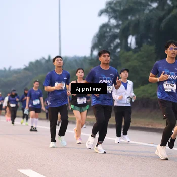 Runner Photo 7376729
