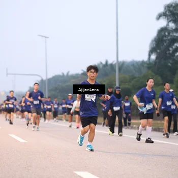 Runner Photo 7376759