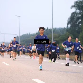 Runner Photo 7376760