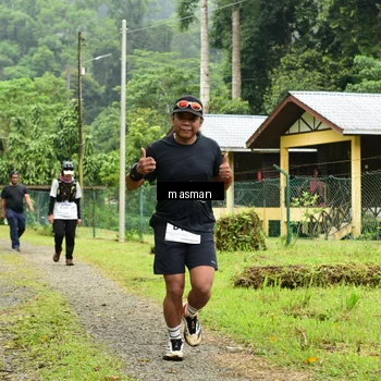 Runner Photo 7376773
