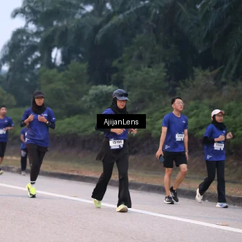 Runner Photo 7376781