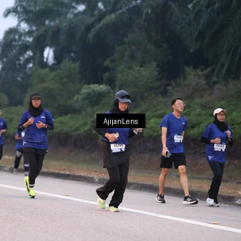 Runner Photo 7376782