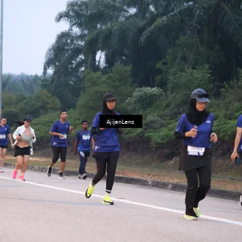 Runner Photo 7376797