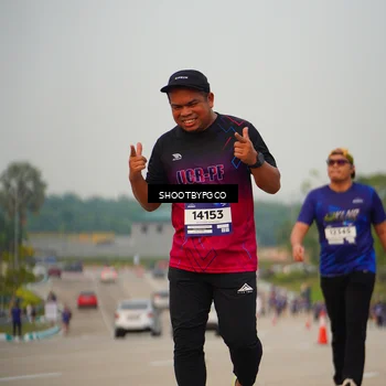 Runner Photo 7376802