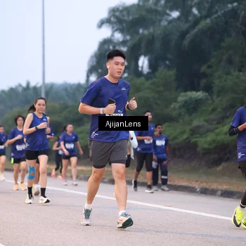 Runner Photo 7376841