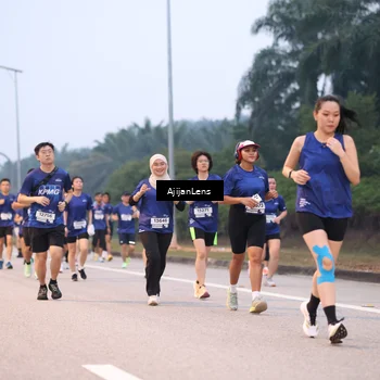 Runner Photo 7376855