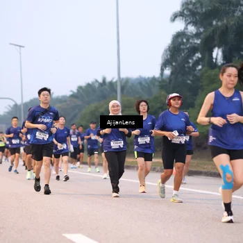 Runner Photo 7376858
