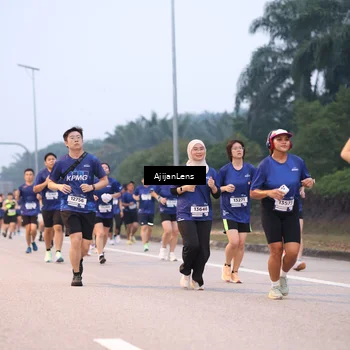 Runner Photo 7376865