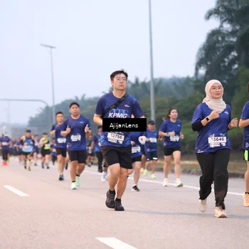 Runner Photo 7376879
