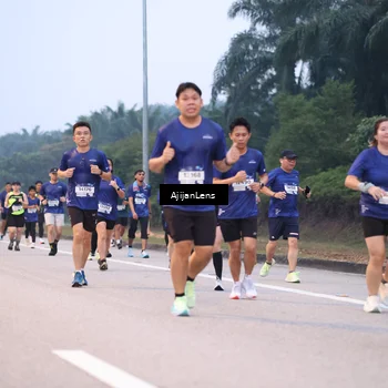 Runner Photo 7376897