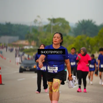 Runner Photo 7376912