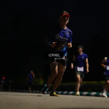 Runner Photo 7376913