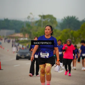 Runner Photo 7376914