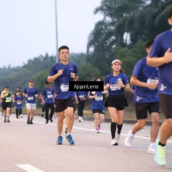 Runner Photo 7376923