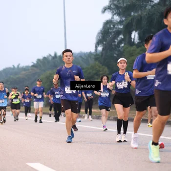 Runner Photo 7376926