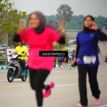 Runner Photo 7376937