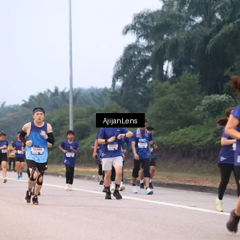 Runner Photo 7376948