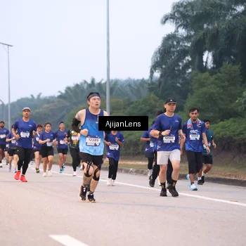 Runner Photo 7376950