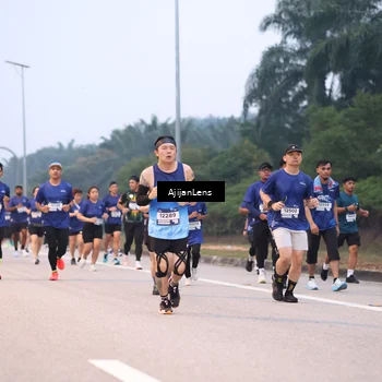 Runner Photo 7376967