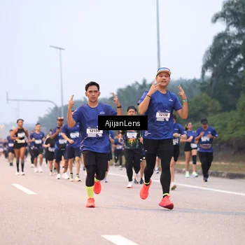 Runner Photo 7376972