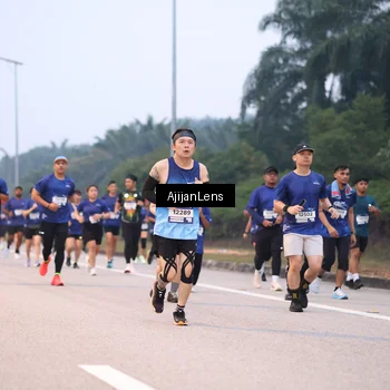 Runner Photo 7376976